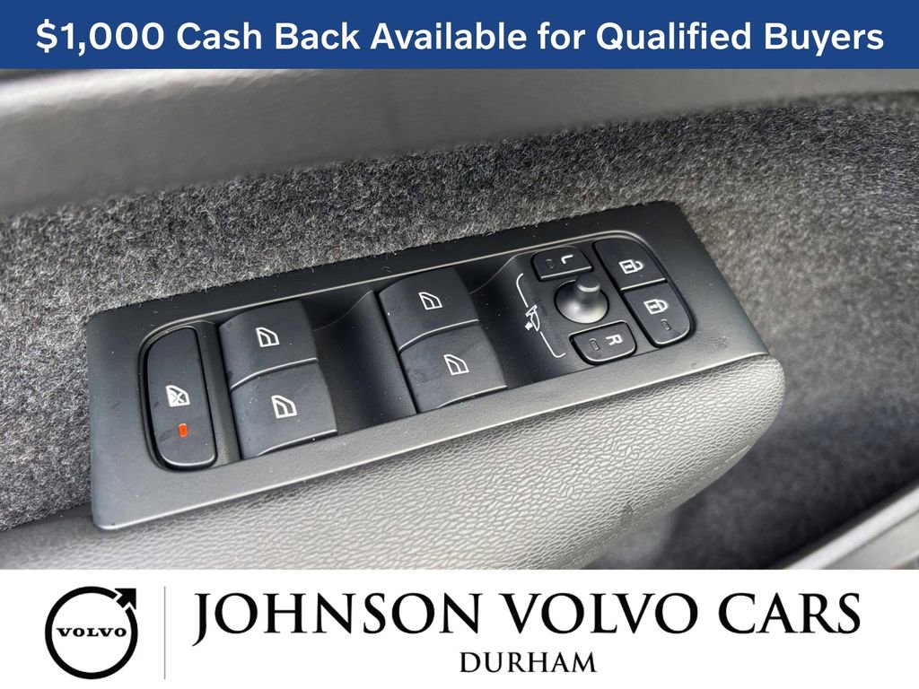 New 2026 Volvo XC40 B4 Core FWD image 11