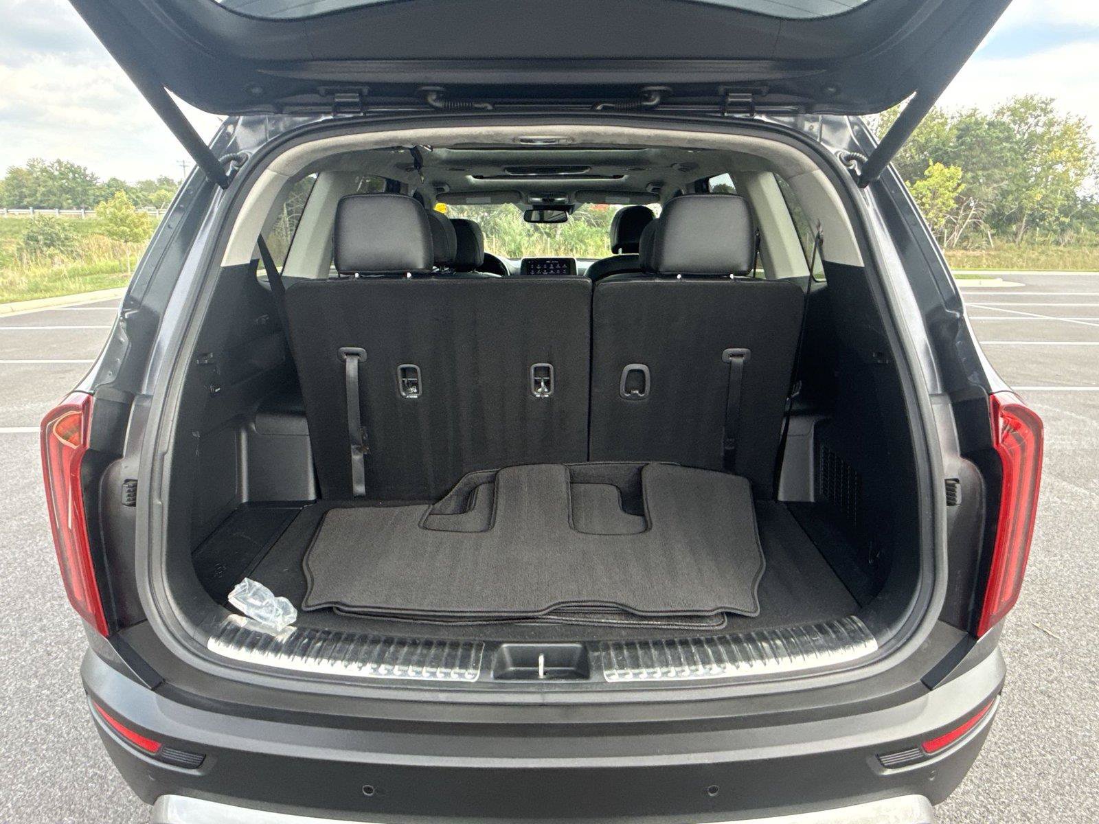 Used 2022 Kia Telluride SX w/ SX Prestige Package AWD/4WD image 19