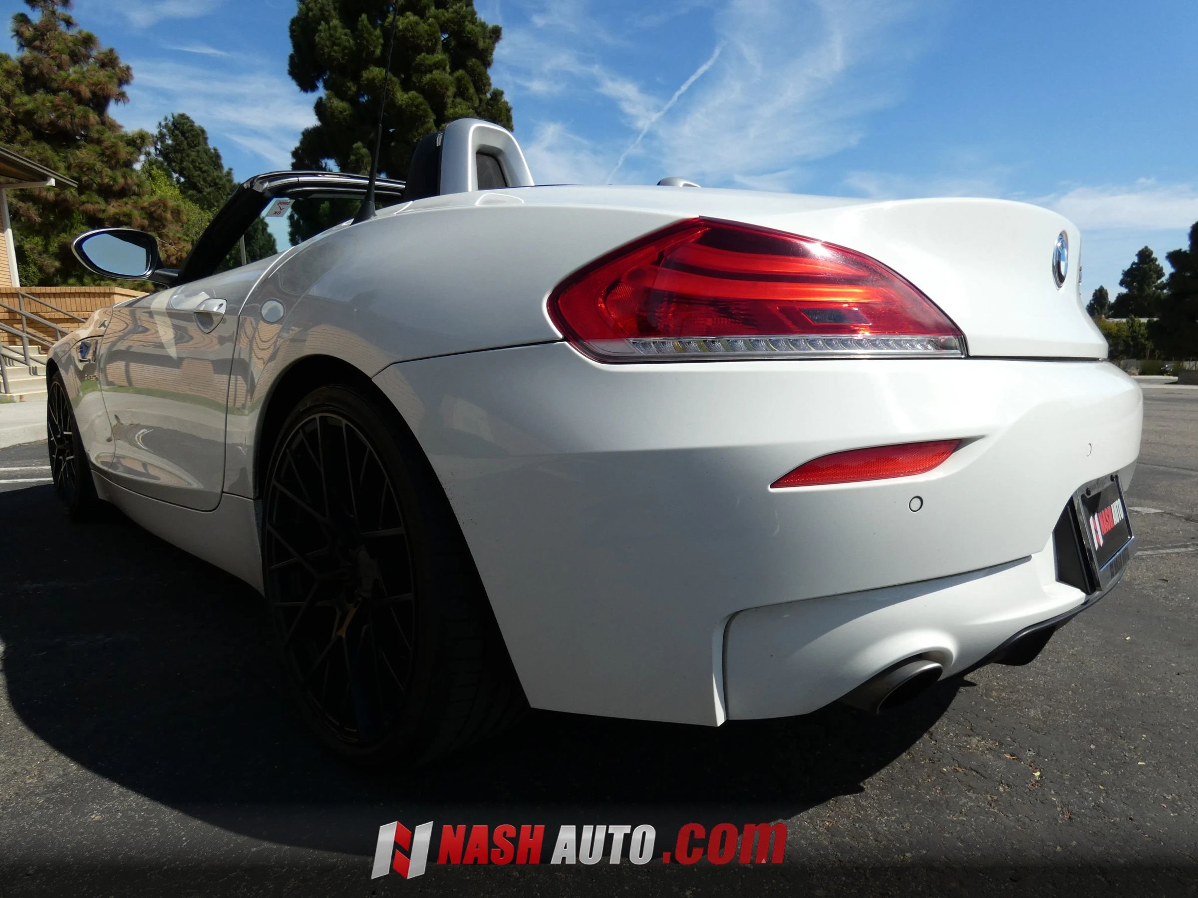 Used 2015 BMW Z4 sDrive35is RWD image 13