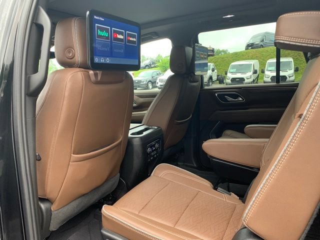 Used 2024 Chevrolet Tahoe High Country w/ Advanced Technology Package AWD/4WD image 20