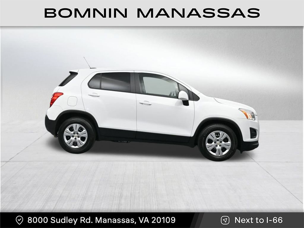 Used 2016 Chevrolet Trax LS image 3