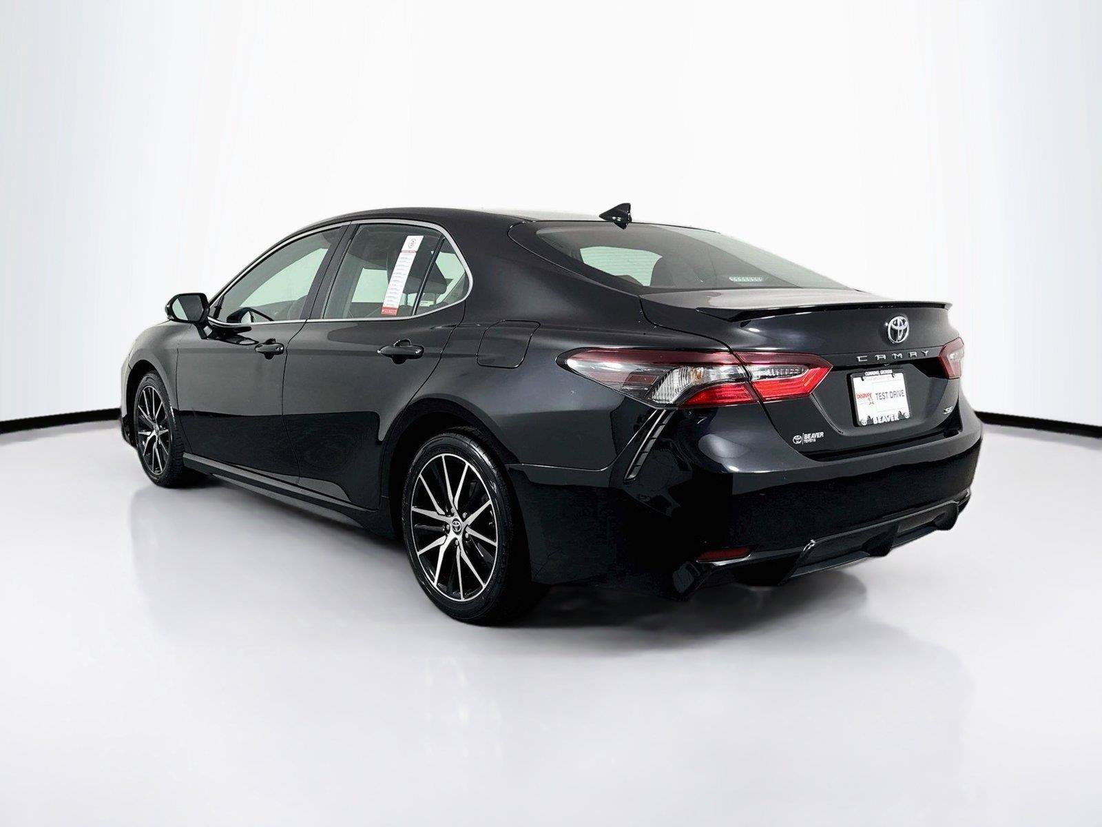 Certified 2024 Toyota Camry SE FWD image 11