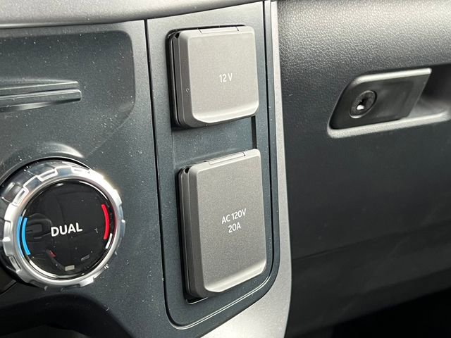 New 2026 Ford F150 XLT w/ Equipment Group 302A MID image 31