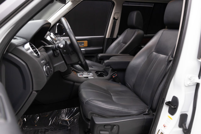 Used 2016 Land Rover LR4 HSE AWD/4WD image 44