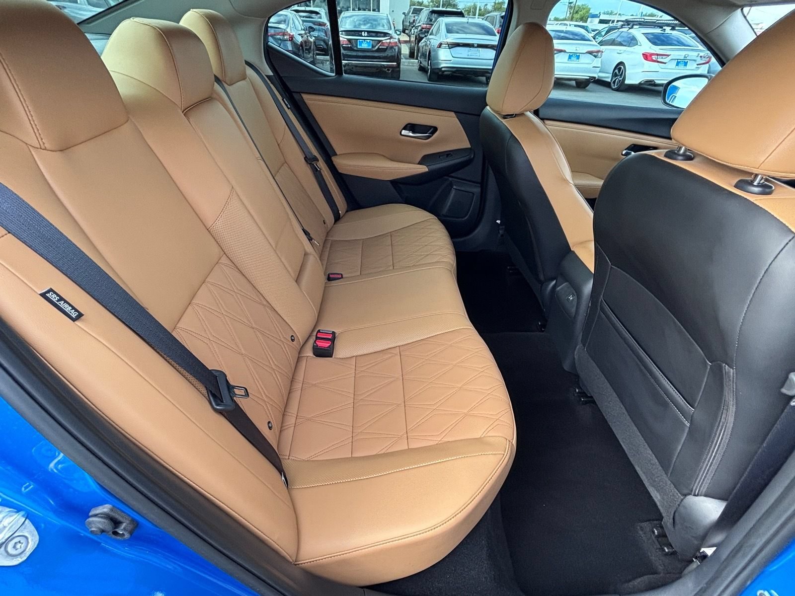 Used 2023 Nissan Sentra SV w/ SV Premium Package FWD image 15