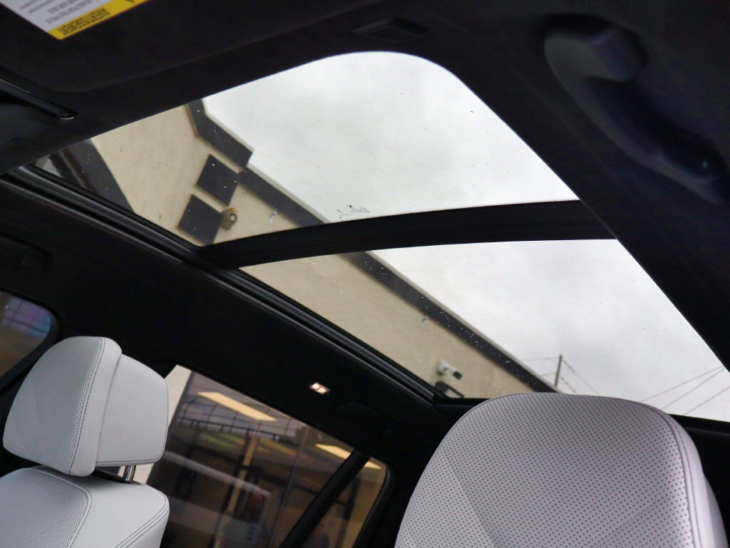 Used 2025 BMW X7 xDrive40i w/ M Sport Package AWD/4WD image 59