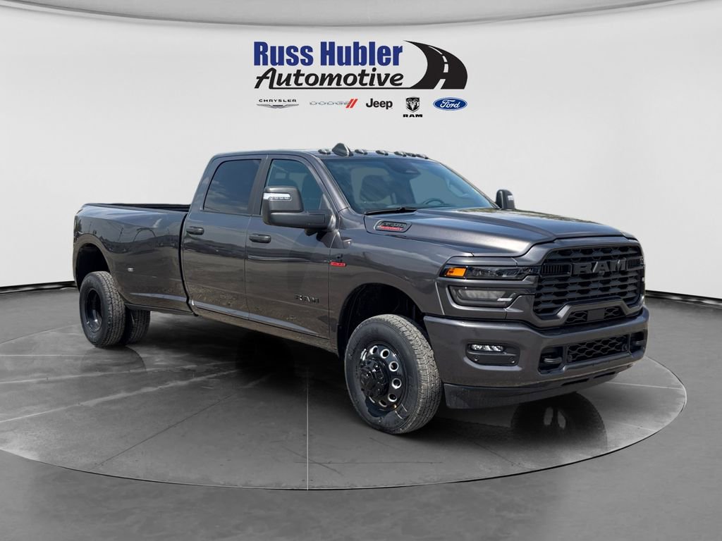 New 2026 RAM 3500 Big Horn AWD/4WD image 9