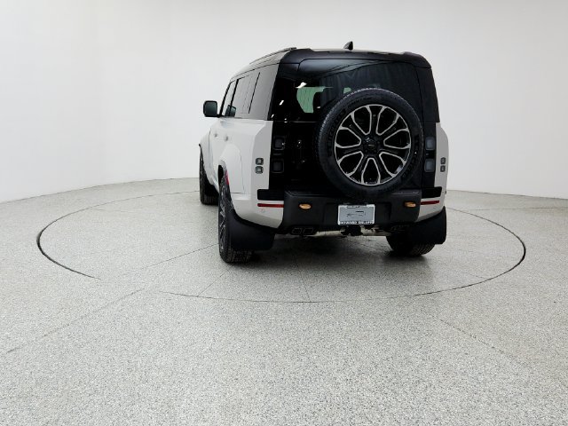 New 2026 Land Rover Defender 110 OCTA AWD/4WD image 6