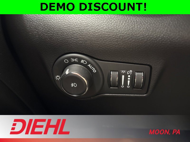 New 2026 Jeep Compass Limited image 23