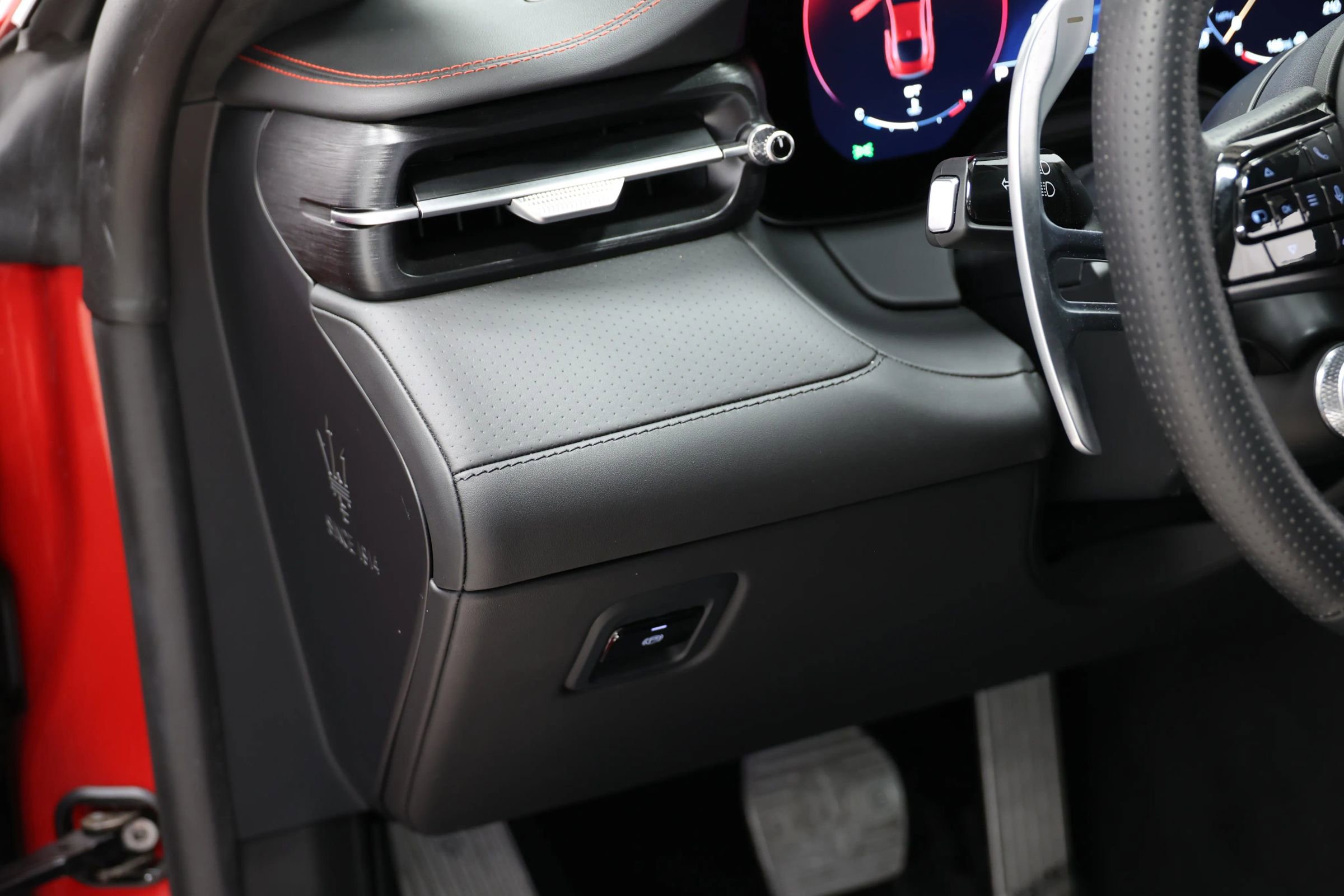 Used 2024 Maserati GranTurismo Trofeo image 24