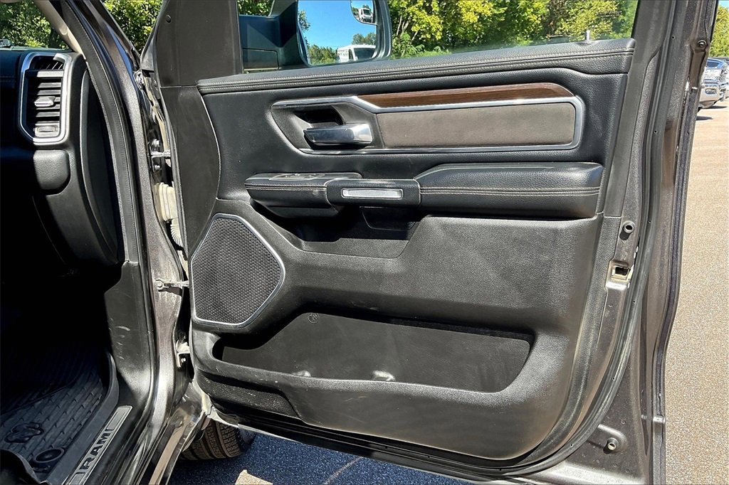 Used 2022 RAM 1500 Laramie image 24