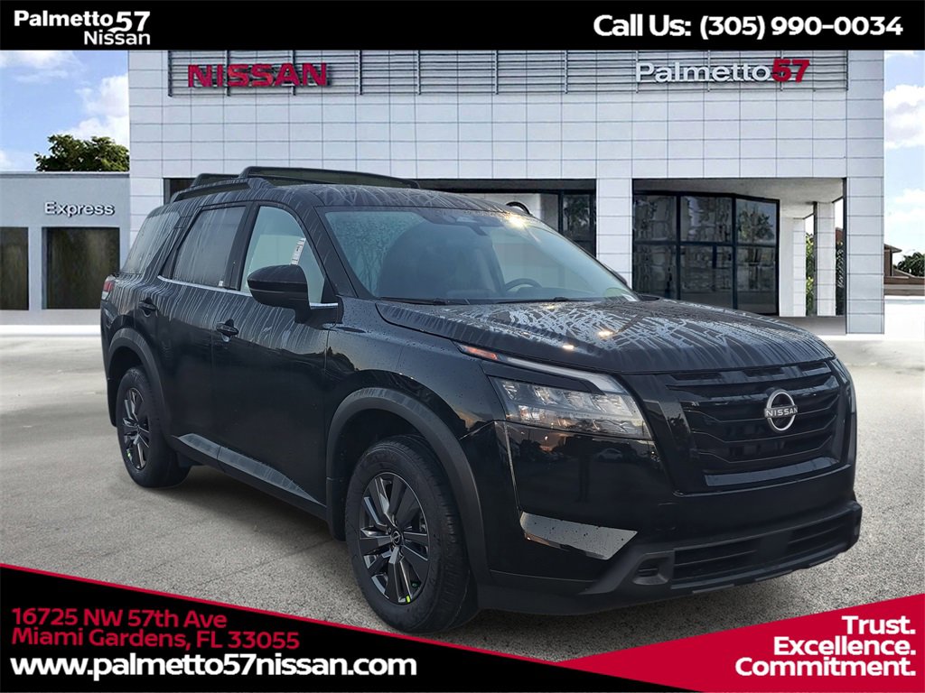 New 2025 Nissan Pathfinder SV w/ Black Appearance Package