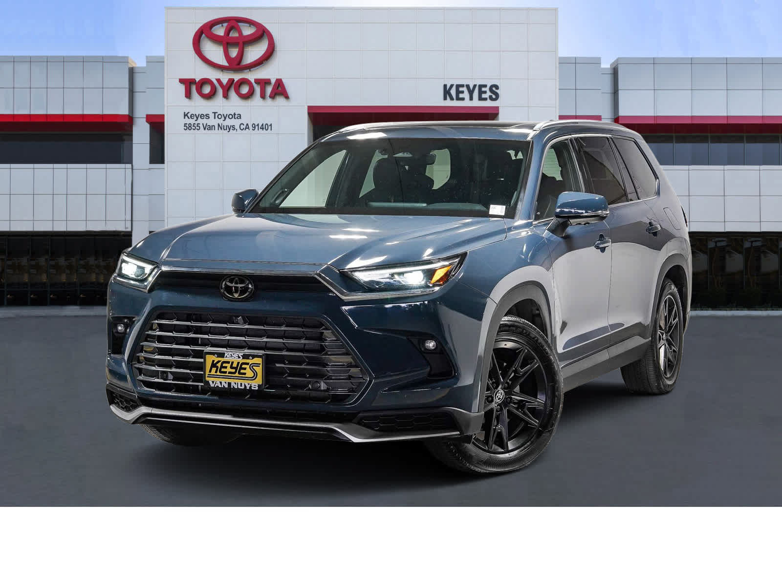 Certified 2025 Toyota Grand Highlander AWD Hybrid image 1
