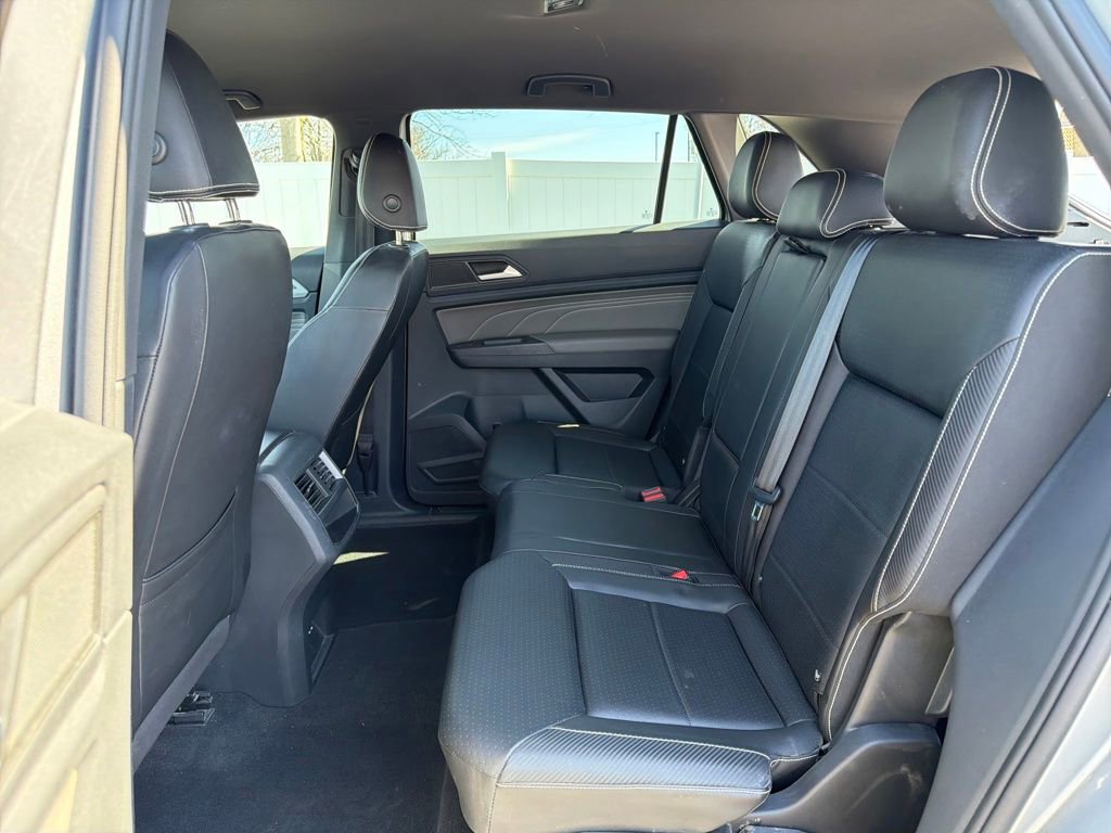 Used 2023 Volkswagen Atlas Cross Sport SE image 29