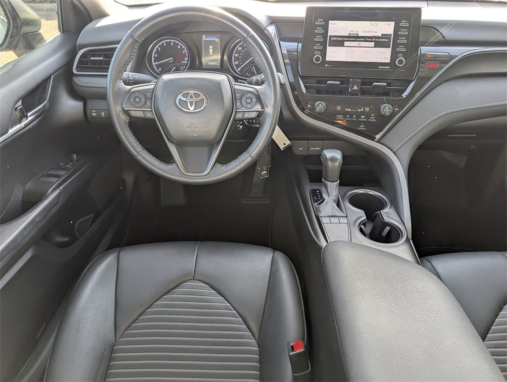 Used 2022 Toyota Camry SE image 26