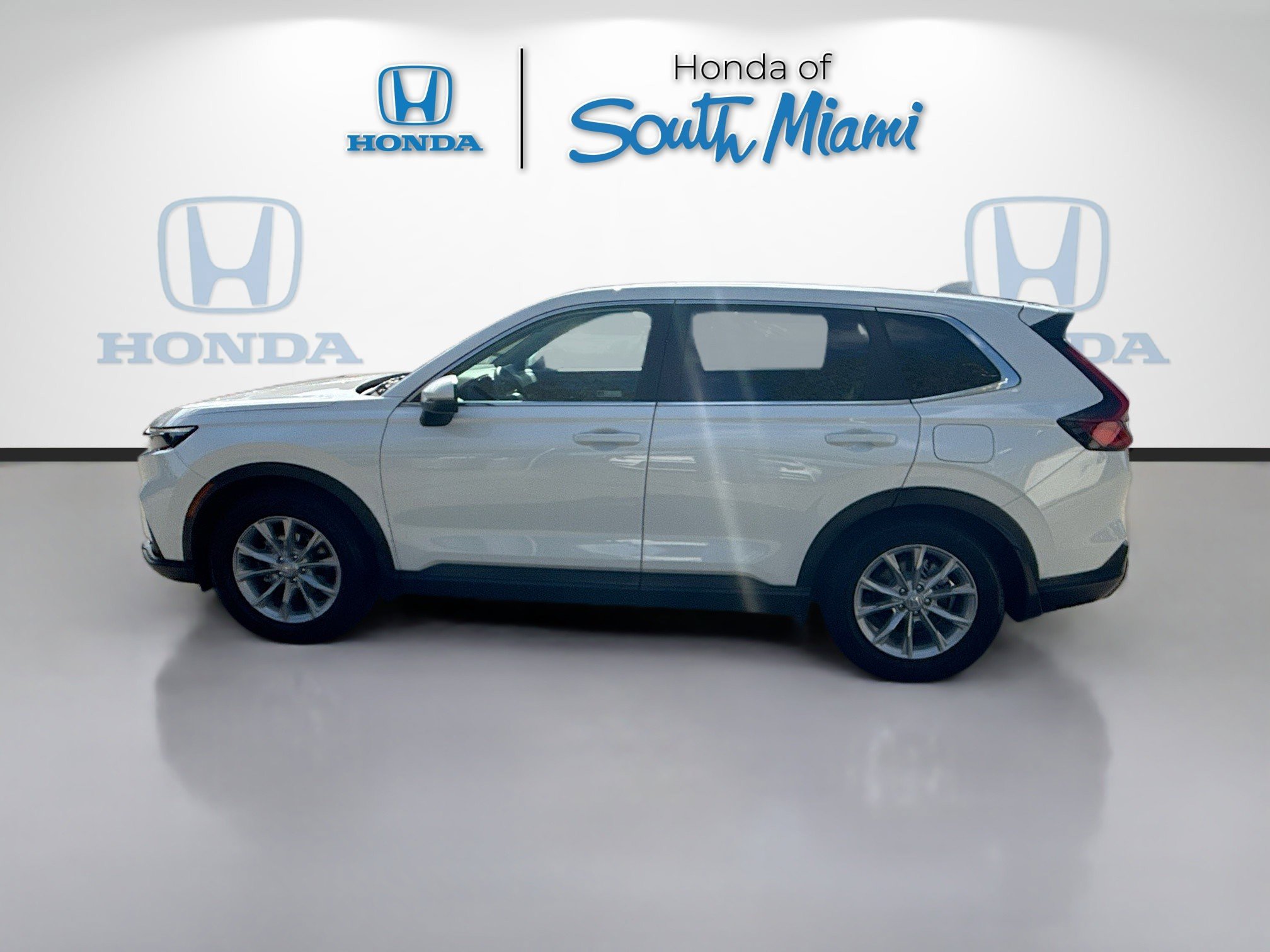 Used 2024 Honda CR-V EX-L image 4