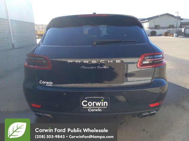 Used 2015 Porsche Macan Turbo image 4