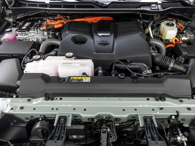New 2026 Toyota Sequoia Platinum image 31