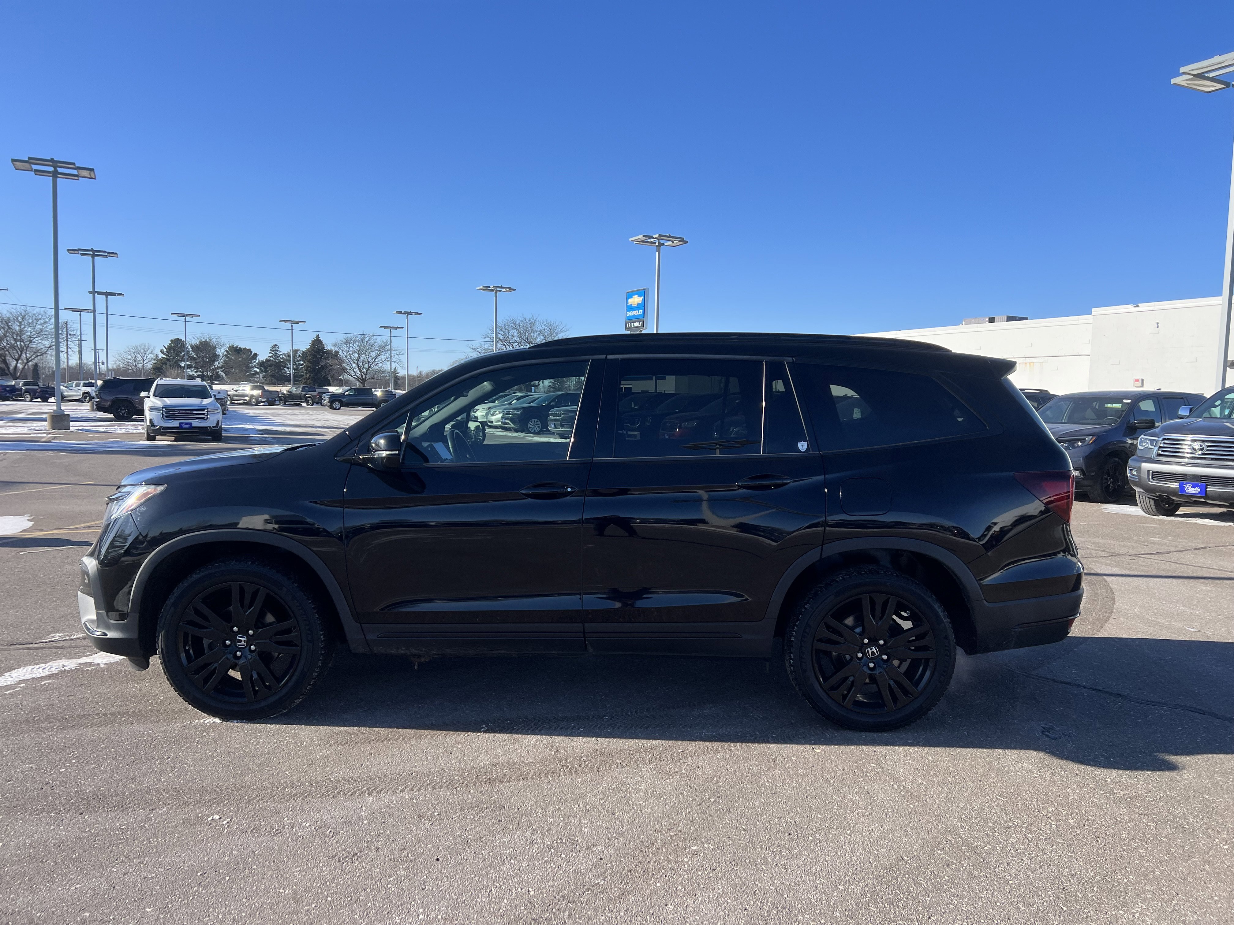 Used 2020 Honda Pilot Black Edition image 4