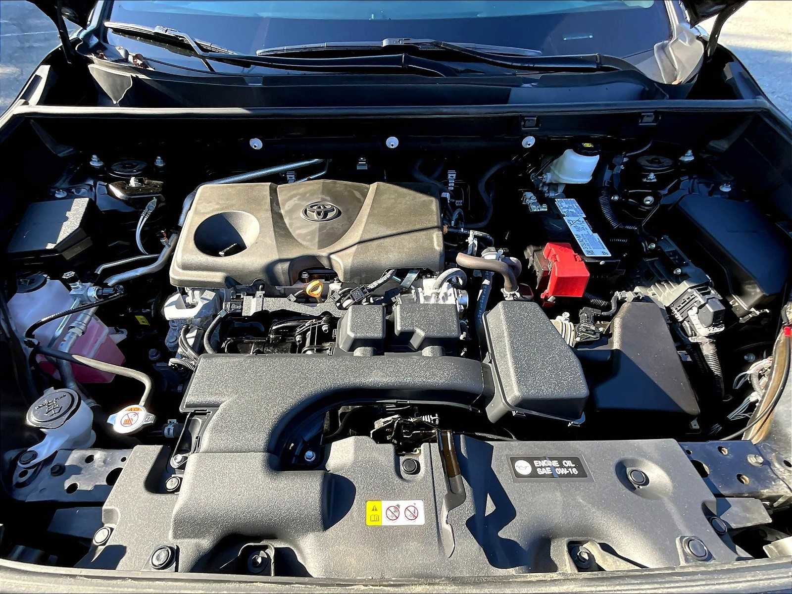 Used 2024 Toyota RAV4 Adventure image 15