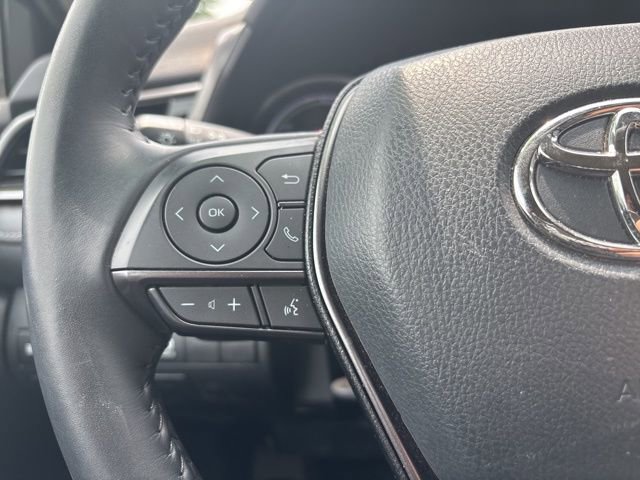 Used 2023 Toyota Camry SE w/ Convenience Package FWD image 16