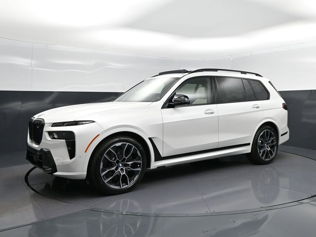 New 2026 BMW X7 M60i image 3