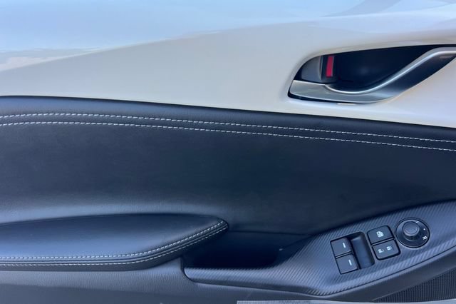 New 2026 MAZDA MX-5 Miata Club w/ Interior Package RWD image 12