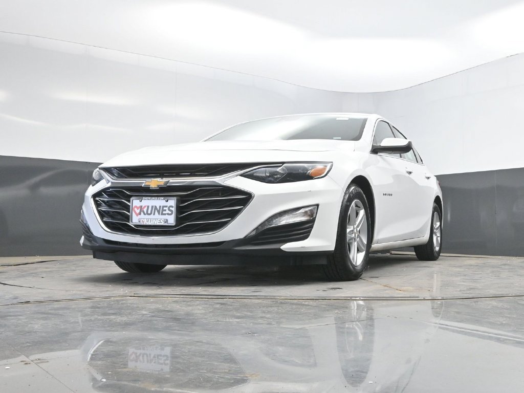 Used 2024 Chevrolet Malibu LT FWD image 33