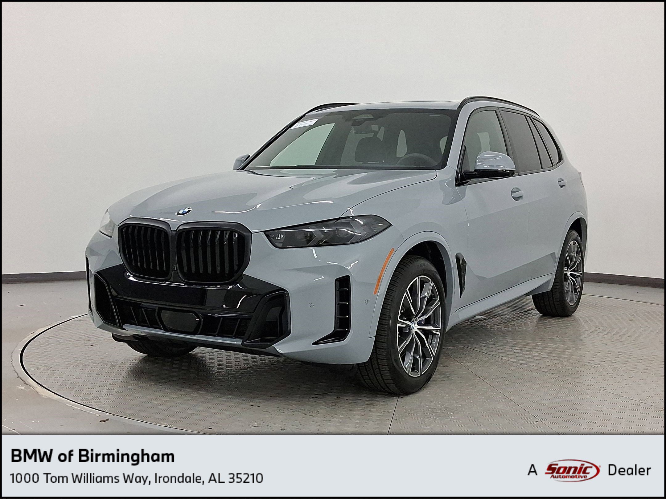 New 2026 BMW X5 xDrive40i w/ M Sport Package