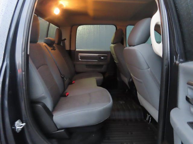 Used 2016 RAM 1500 Big Horn image 28