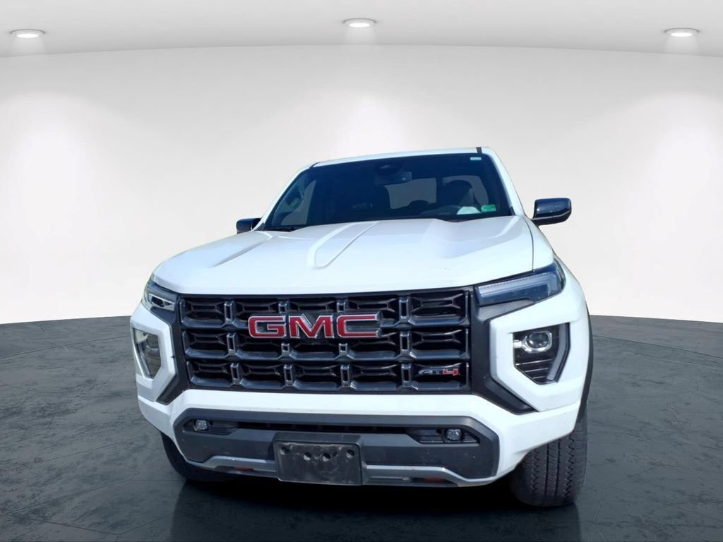 Used 2023 GMC Canyon AT4 w/ AT4 Premium Package AWD/4WD image 10