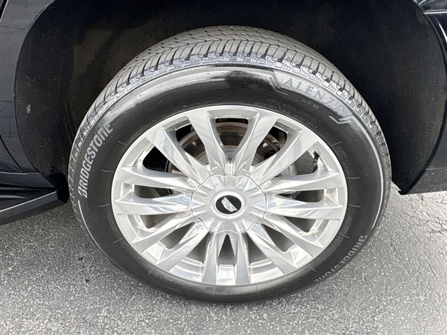 Certified 2024 Cadillac Escalade Premium Luxury w/ Performance Package AWD/4WD image 33