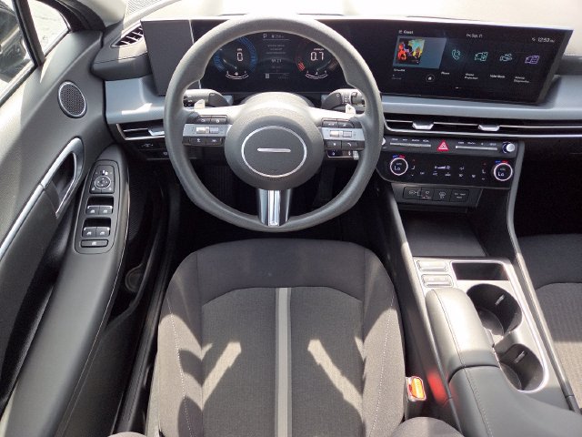 Used 2024 Hyundai Sonata SEL AWD/4WD image 22