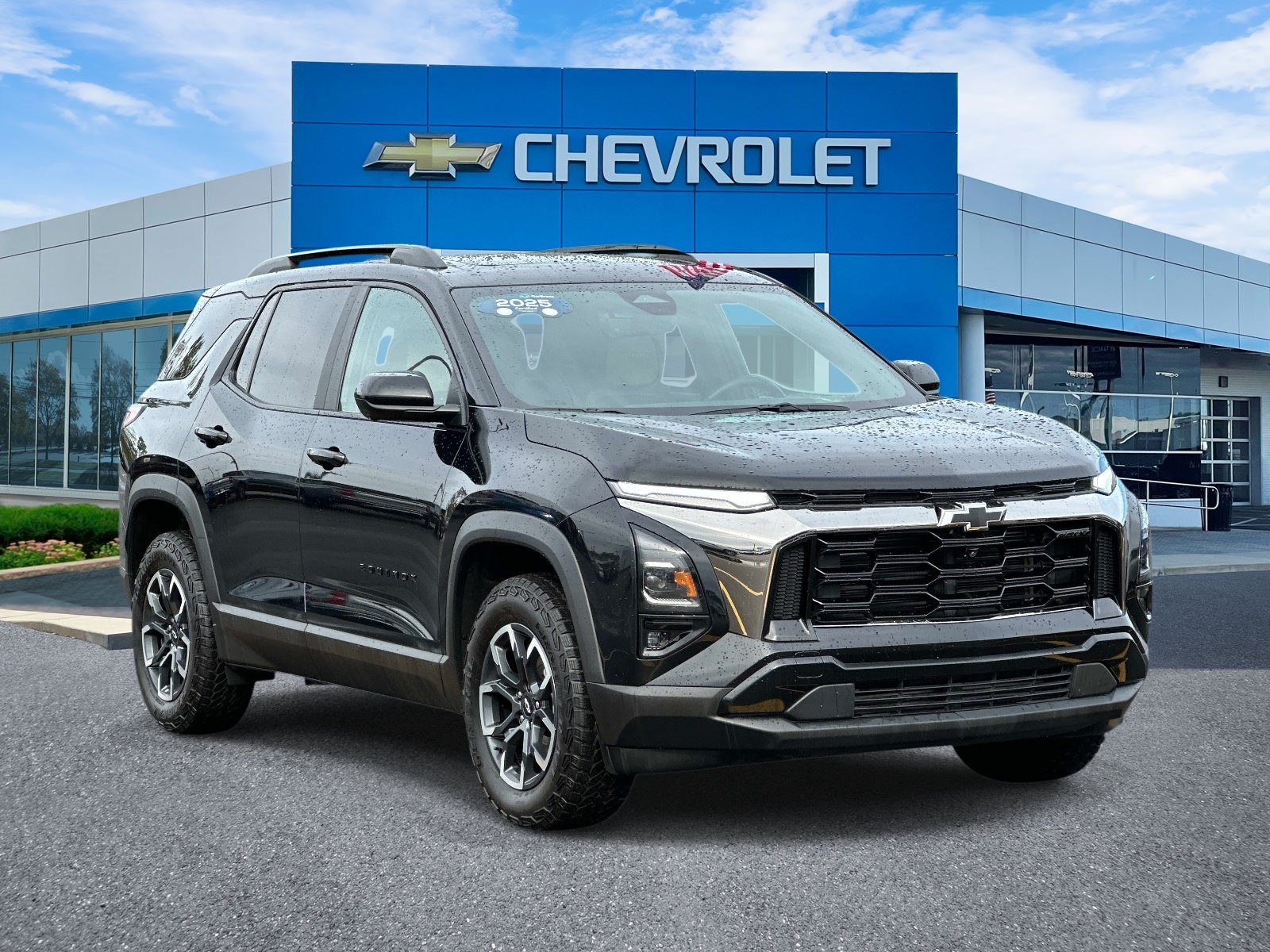Certified 2025 Chevrolet Equinox ACTIV w/ Safety and Technology Package AWD/4WD image 1