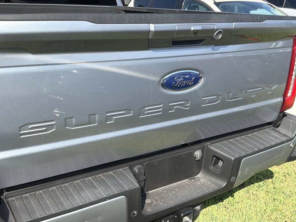Used 2024 Ford F250 XLT w/ XLT Premium Package AWD/4WD image 14