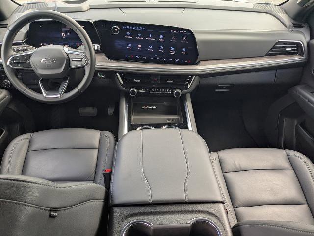 Certified 2025 Chevrolet Suburban Z71 AWD/4WD image 17