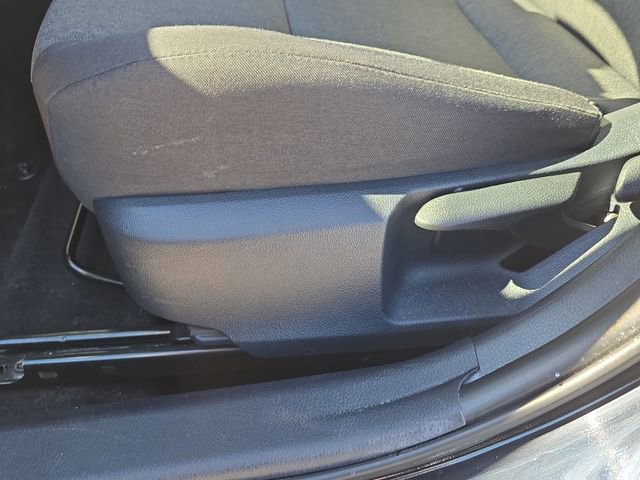 Used 2025 Toyota Camry LE image 19