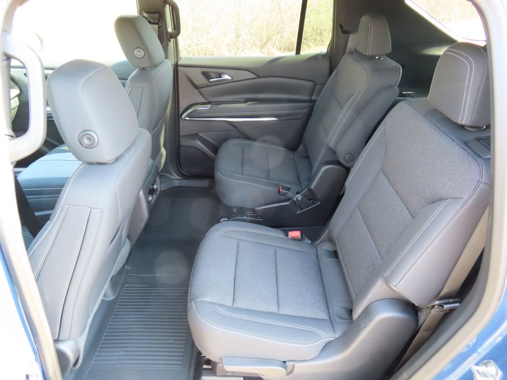 New 2026 Chevrolet Traverse LT image 23
