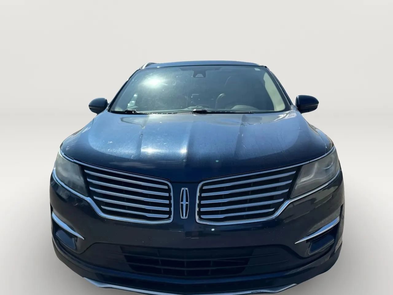 Used 2017 Lincoln MKC Reserve w/ Lincoln MKC Climate Package image 3