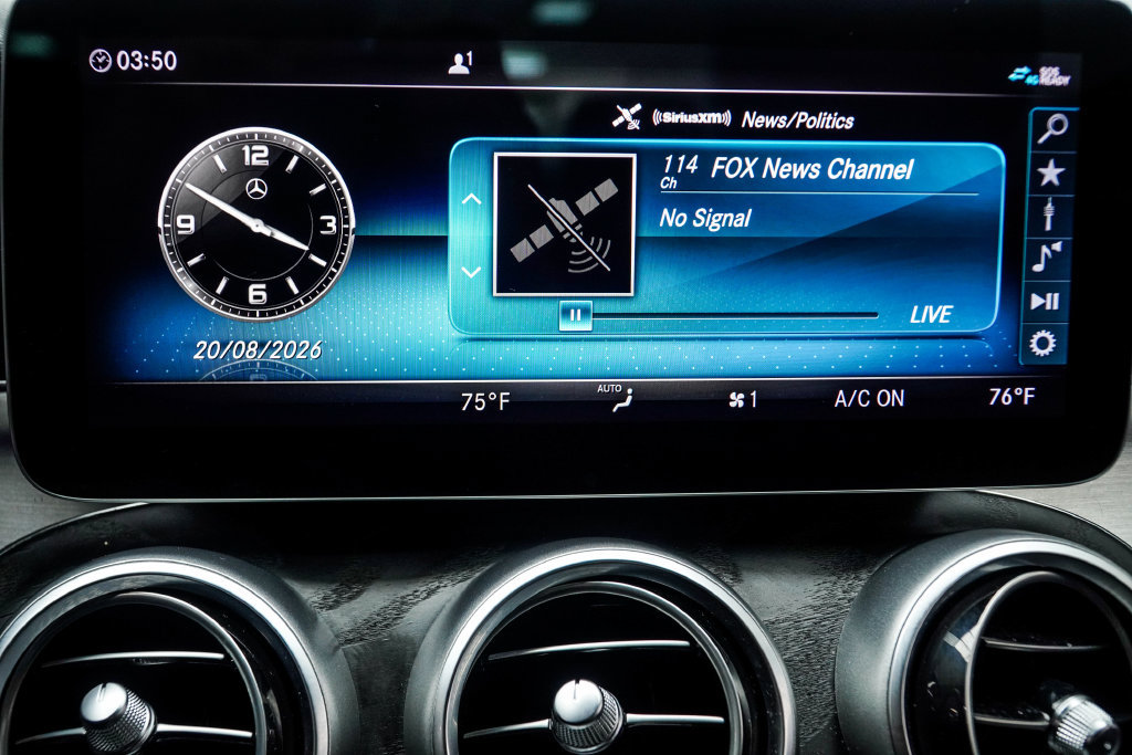Used 2021 Mercedes-Benz C 300 Sedan w/ AMG Line image 30