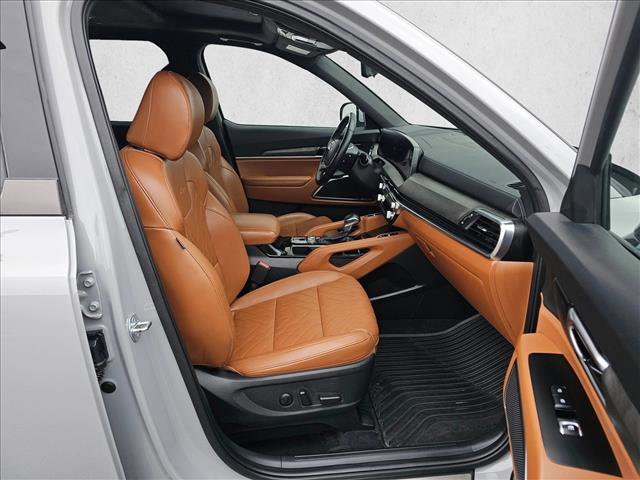 Used 2024 Kia Telluride SX Prestige X-Pro AWD/4WD image 10