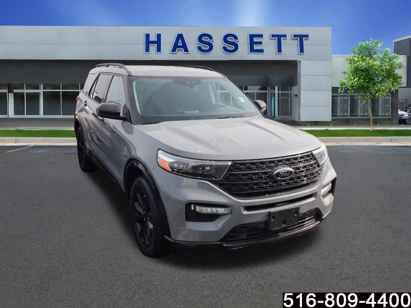 Used 2021 Ford Explorer XLT w/ Equipment Group 202A AWD/4WD image 1