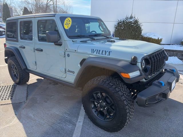 Used 2024 Jeep Wrangler Unlimited image 1