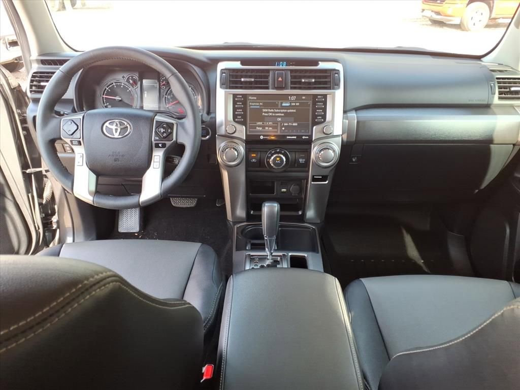 Used 2022 Toyota 4Runner SR5 Premium image 13