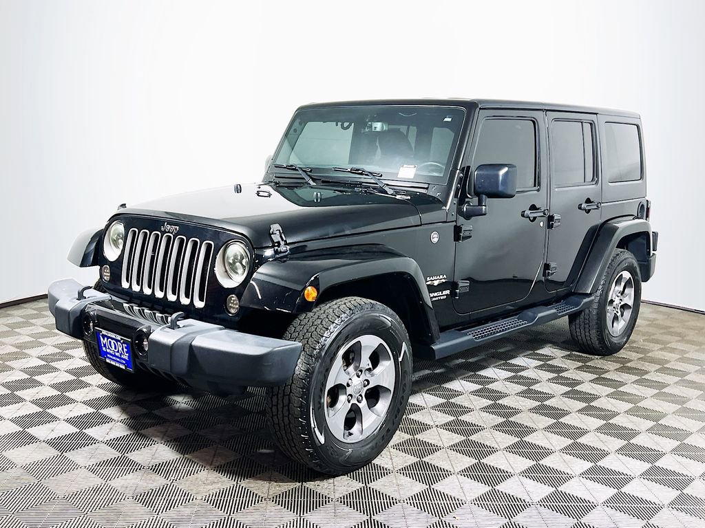 Used 2017 Jeep Wrangler Unlimited Sahara w/ Max Tow Package image 4