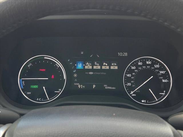 Used 2023 Toyota Sienna Limited FWD image 11