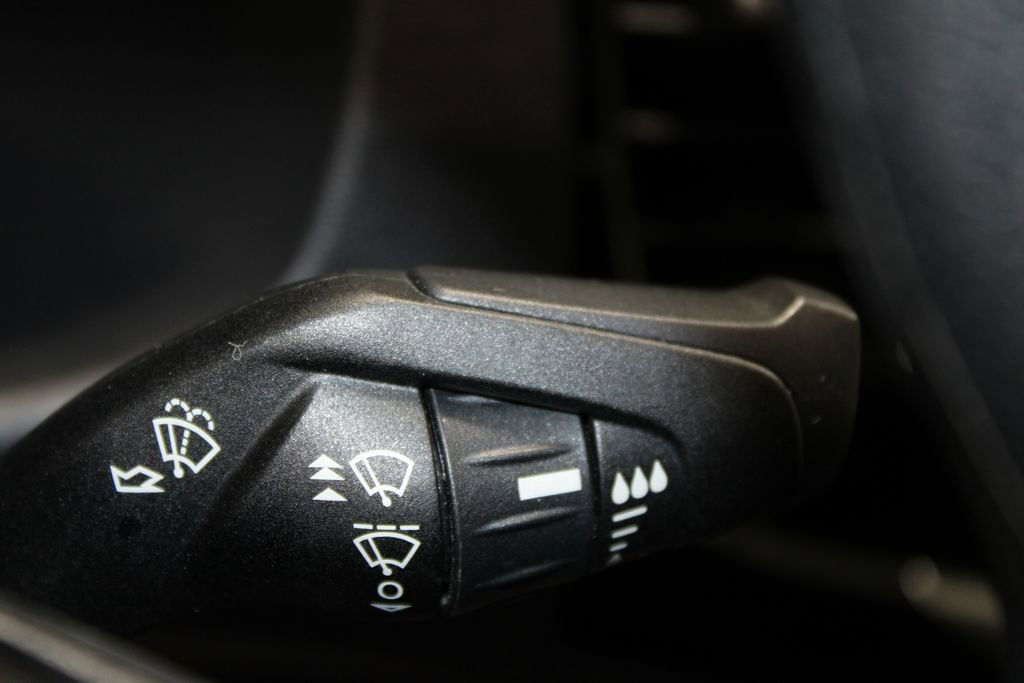 Used 2024 Ford Transit 350 XLT image 36