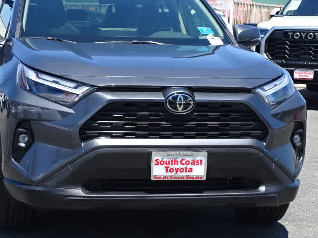 Used 2023 Toyota RAV4 XLE Premium AWD/4WD image 4