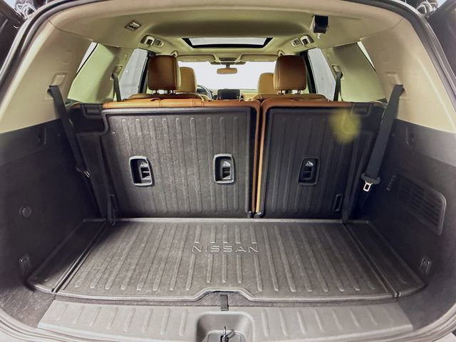 Certified 2022 Nissan Pathfinder Platinum w/ Cargo Package image 29