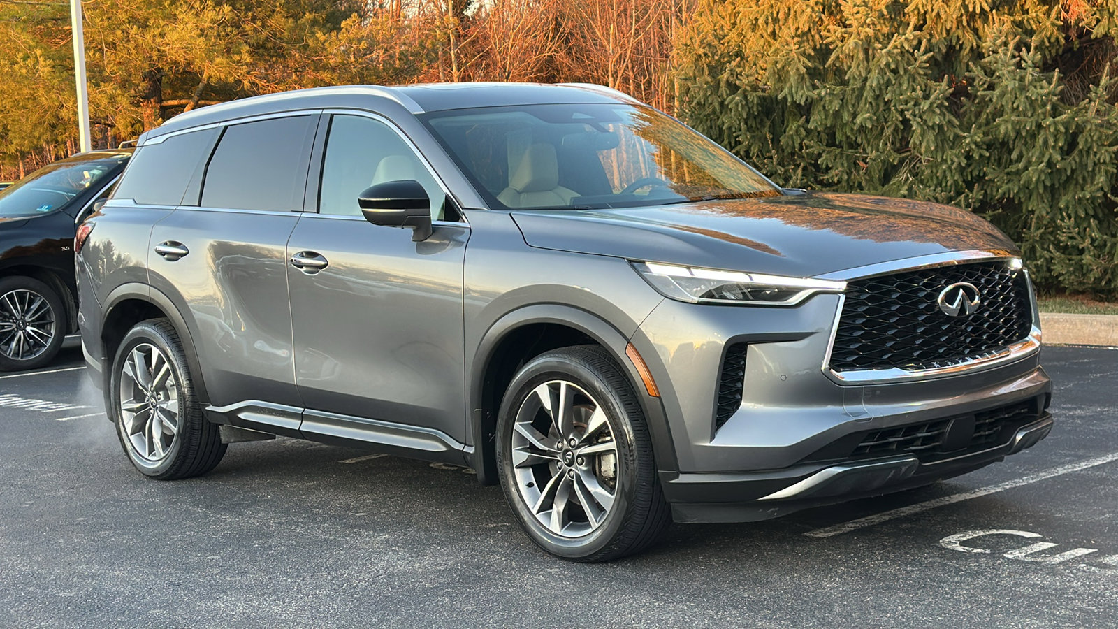 Certified 2022 INFINITI QX60 Luxe w/ Cargo Package image 2